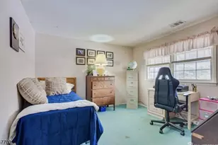 19 Annette Dr, Edison, NJ 08820 - Photo 34