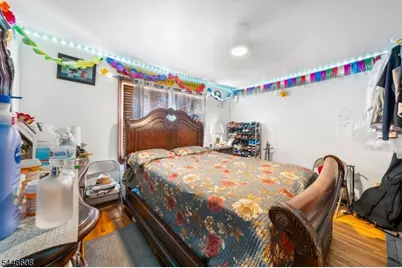 317 E Henry St, Linden, NJ 07036 - Photo 14