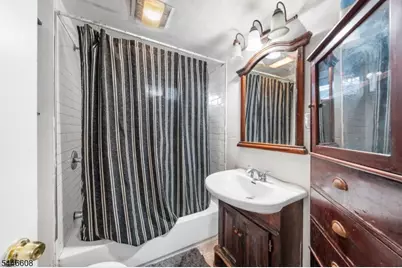 317 E Henry St, Linden, NJ 07036 - Photo 20