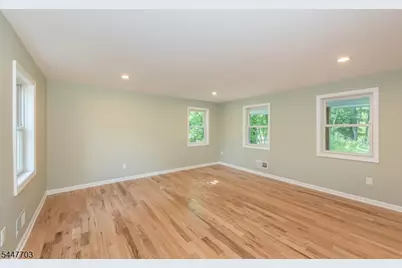 77 River Rd, Montville Township, NJ 07045 - Photo 8