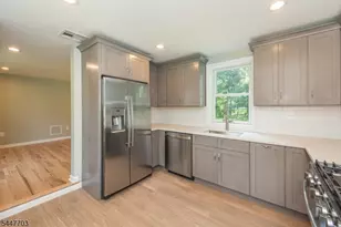 77 River Rd, Montville Township, NJ 07045 - Photo 4