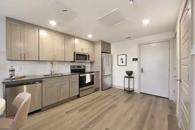 548 Franklin Ave #318, Belleville, NJ 07109 - Photo 2