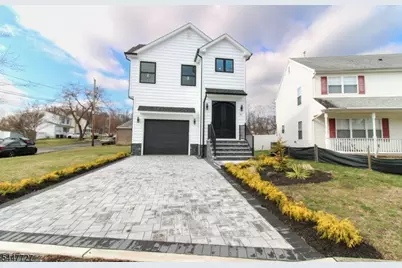 95 Kennedy Ave, Aberdeen Township, NJ 07721 - Photo 2