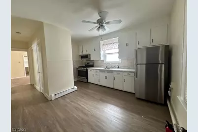 213 S 5th St #1, Elizabeth, NJ 07206 - Photo 12