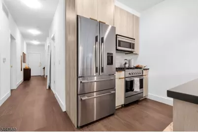 386 5th St #204, Jersey City, NJ 07302 - Photo 24