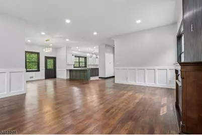 49 Northwood Rd, Hopatcong, NJ 07849 - Photo 8