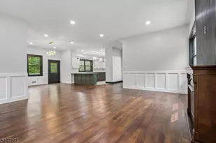 49 Northwood Rd, Hopatcong, NJ 07849 - Photo 8