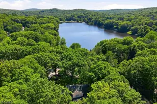 111 Kitchell Lake Dr, West Milford, NJ 07480 - Photo 40