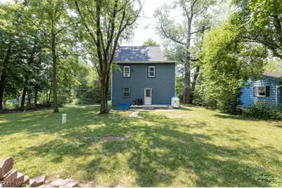 30 Henderson St, Oxford Township, NJ 07863 - Photo 6