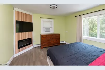 30 Henderson St, Oxford Township, NJ 07863 - Photo 26