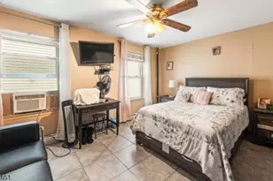 526 Jackson Ave, Elizabeth, NJ 07201 - Photo 10