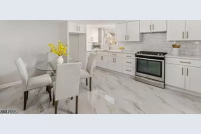526 Jackson Ave #2, Elizabeth, NJ 07201 - Photo 4