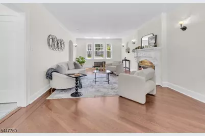 153 Clairmont Ter, Orange, NJ 07050 - Photo 4