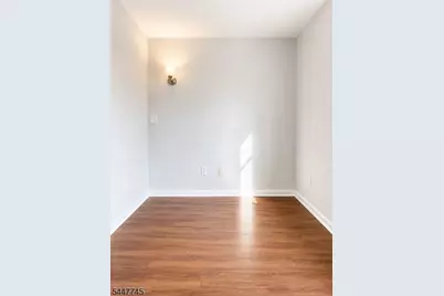 203 N Fullerton Ave #1, Montclair, NJ 07042 - Photo 12