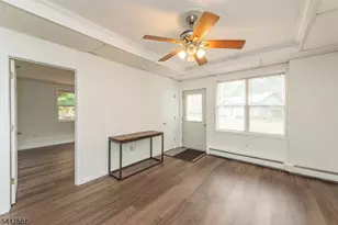 1 Evergreen Dr, Chester, NJ 07930 - Photo 28