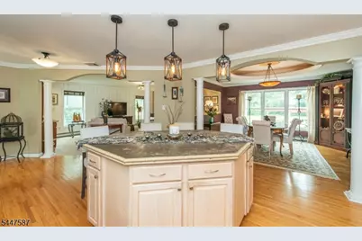 1 Evergreen Dr, Chester, NJ 07930 - Photo 8