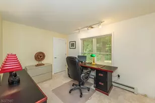 1 Evergreen Dr, Chester, NJ 07930 - Photo 18