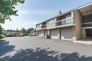 38 N Slope, Union Township, NJ 08809 - Photo 30