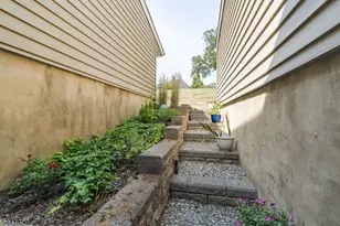 38 N Slope, Union Township, NJ 08809 - Photo 26