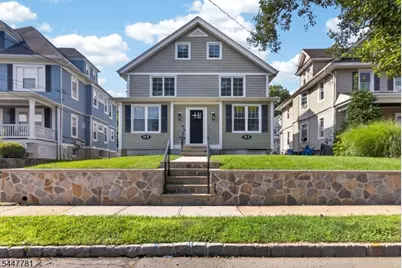 18 Walnut St #B, Summit, NJ 07901 - Photo 1