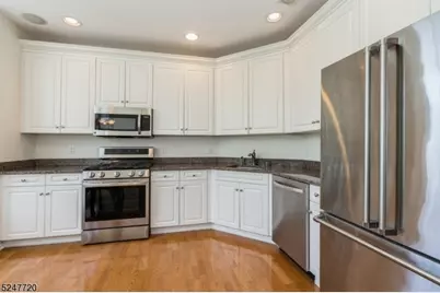 605 Binghampton Ln, Livingston, NJ 07039 - Photo 26