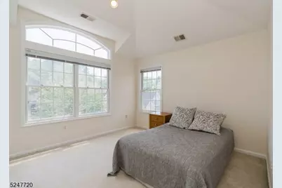 605 Binghampton Ln, Livingston, NJ 07039 - Photo 34