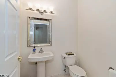 605 Binghampton Ln, Livingston, NJ 07039 - Photo 18