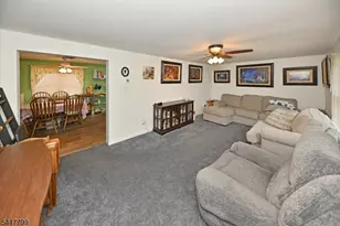 58 Grove St, Wanaque, NJ 07465 - Photo 2