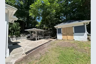 13 Maine St, Jefferson Township, NJ 07849 - Photo 14