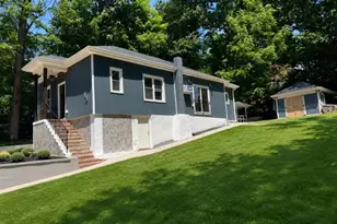 13 Maine St, Jefferson Township, NJ 07849 - Photo 2