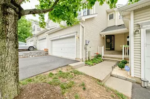 7 Old Orchard Ct, Clinton, NJ 08809 - Photo 1