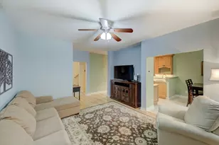 7 Old Orchard Ct, Clinton, NJ 08809 - Photo 4