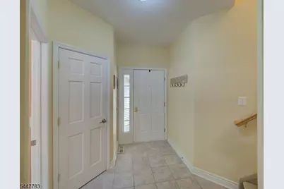 7 Old Orchard Ct, Clinton, NJ 08809 - Photo 24