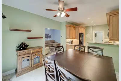 7 Old Orchard Ct, Clinton, NJ 08809 - Photo 6