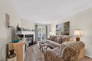 175 Alexandria Way, Bernards Township, NJ 07920 - Photo 4