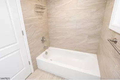 572 South 11th St #3, Newark, NJ 07103 - Photo 10