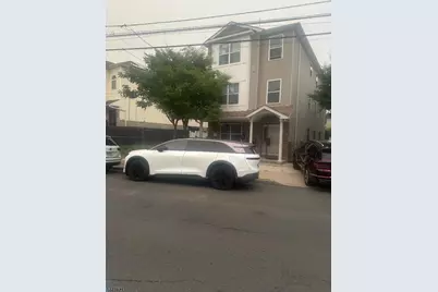 572 South 11th St #2, Newark, NJ 07103 - Photo 1