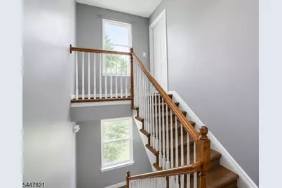 572 South 11th St #3, Newark, NJ 07103 - Photo 6