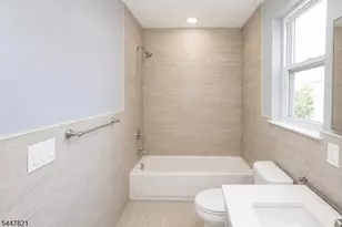 572 S 11th St, Newark, NJ 07103 - Photo 20