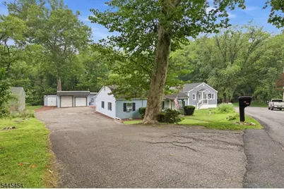 312 6th St, Belvidere, NJ 07823 - Photo 4