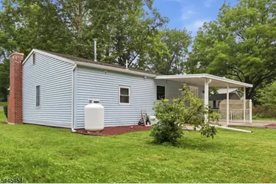 312 6th St, Belvidere, NJ 07823 - Photo 24