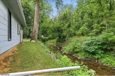 312 6th St, Belvidere, NJ 07823 - Photo 40