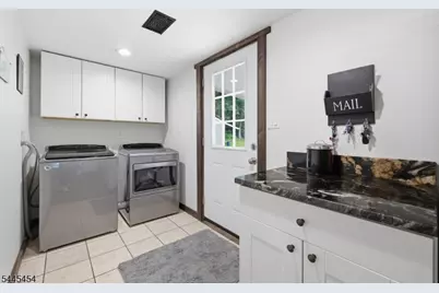 312 6th St, Belvidere, NJ 07823 - Photo 12