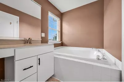 432 Hamilton Drive, Greenwich Township, NJ 08886 - Photo 14