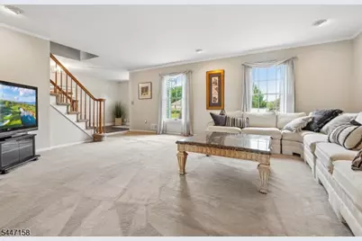 1 Witzling Ct, Raritan Township, NJ 08822 - Photo 6