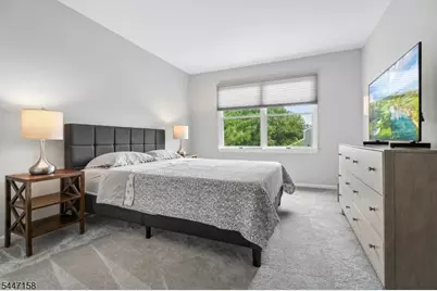 1 Witzling Ct, Raritan Township, NJ 08822 - Photo 26