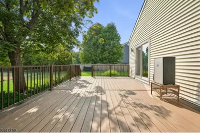 1 Witzling Ct, Raritan Township, NJ 08822 - Photo 4