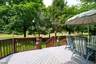 4 Muirhead Ct, Montgomery Township, NJ 08502 - Photo 38