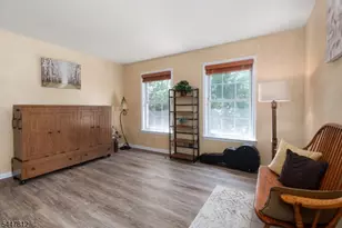4 Muirhead Ct, Montgomery Township, NJ 08502 - Photo 28