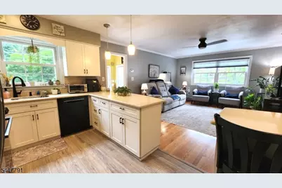 101 New Jersey Ave, Jefferson Township, NJ 07849 - Photo 20